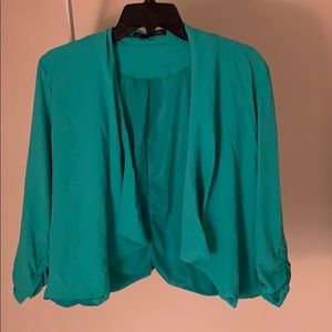 3/4 sleeve, short/cropped lightweight cardigan